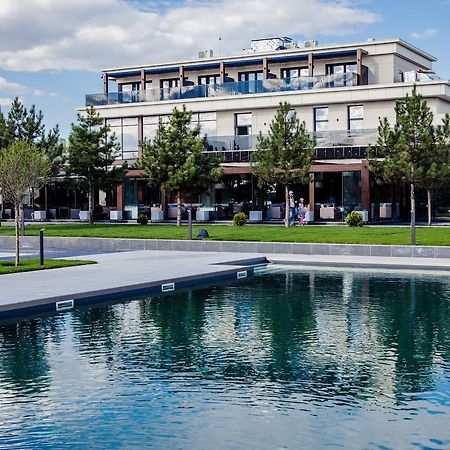 Riviera Zoloche Resort & Spa Vishenki  Exterior foto